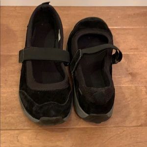 Girls Merrell Mary Jane shoes